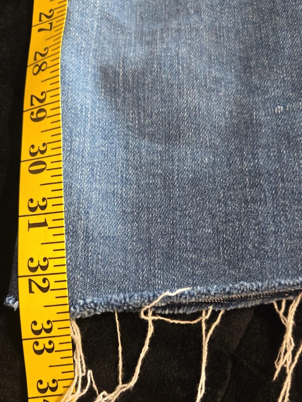 Good American Good Legs Mid-Rise Flare Jeans Indigo1211 Retro Size 6/28 NWT - Picture 12 of 16
